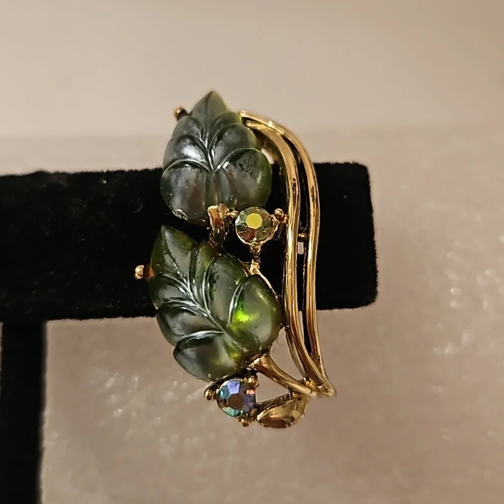 STAR Brand Grey Green Lucite Leaves & AB Rhinestone on Goldtone Clip-on Earring